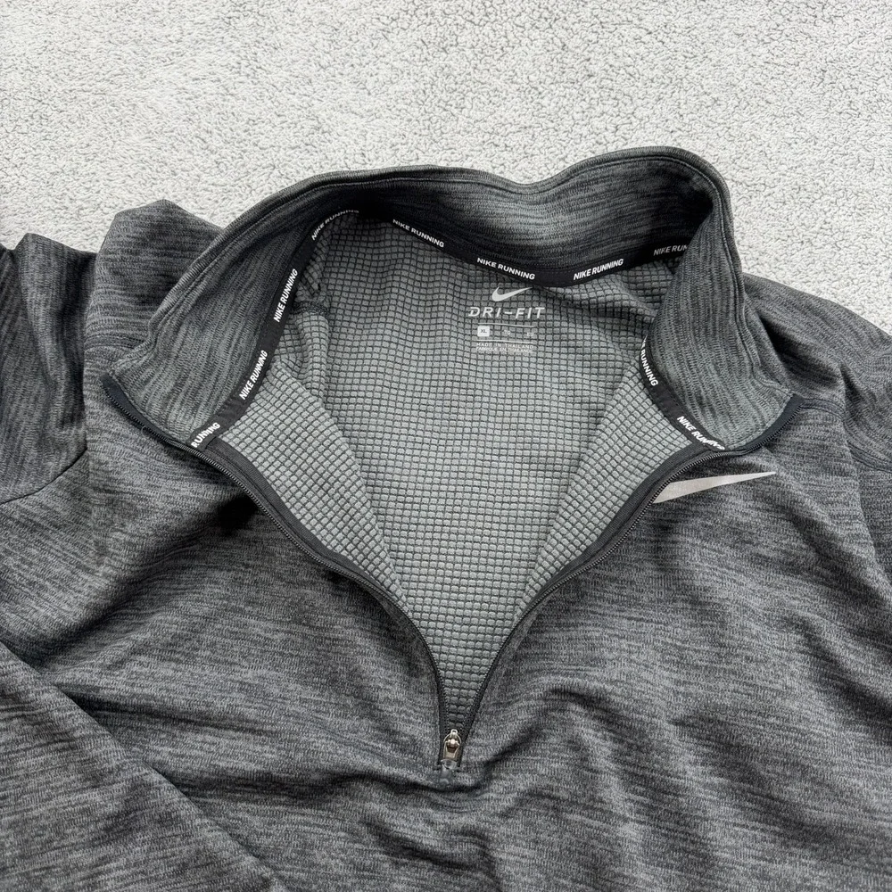 Nike Running Pullover Mens XL Gray 1/4 Zip Waffle Grid Mock Performance Swoosh